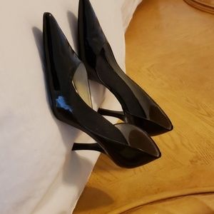 Anne Klein patent leather shoes
